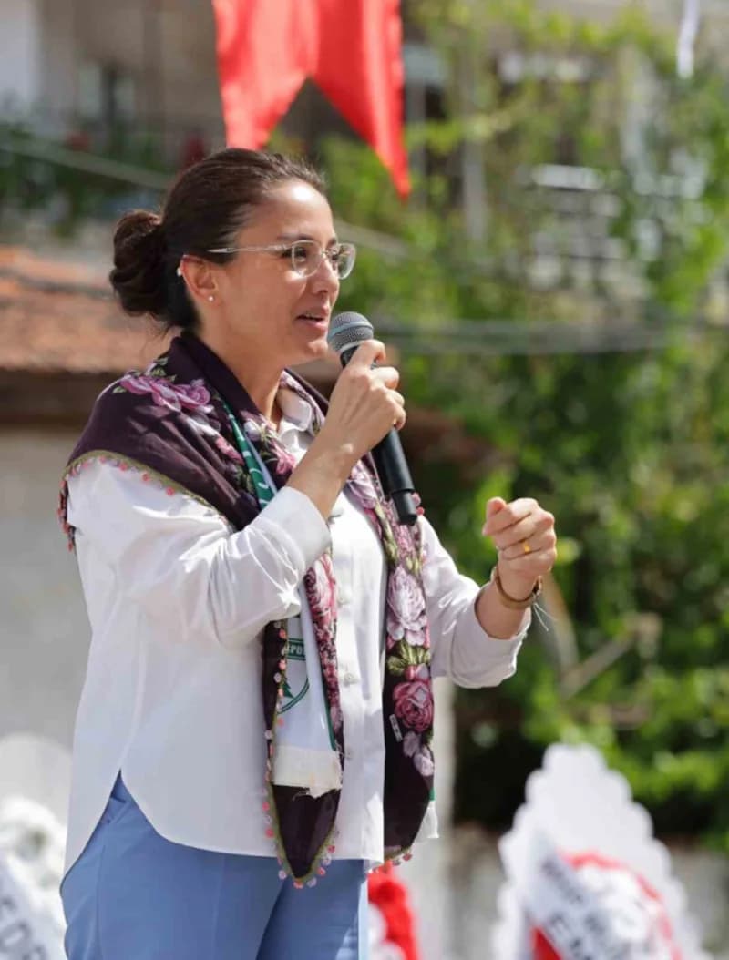 Menteşe Belediye Başkanı Gonca Köksal Aras