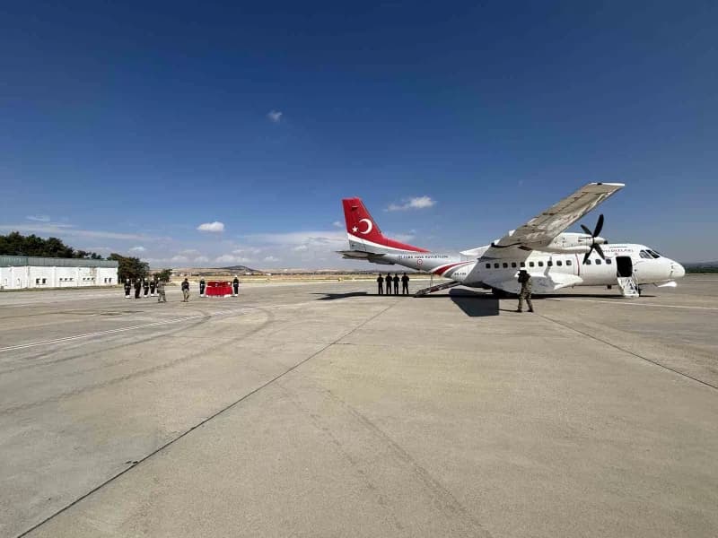 Zeytindalı Harekat Bölgesi'nde görevli Tankçı Uzman Çavuş Coşkun Sevim, görev esnasında rahatsızlanarak şehit oldu. Şehi