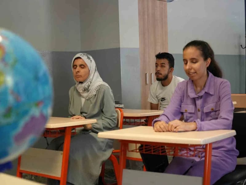 Türkan Akçin ve Hamide Akçin
