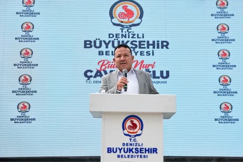 Denizli Büyükşehir Belediyesi, kent genelinde ve kırsal mahallelerde sürdürdüğü ulaşım yatırımları kapsamında, Denizli m