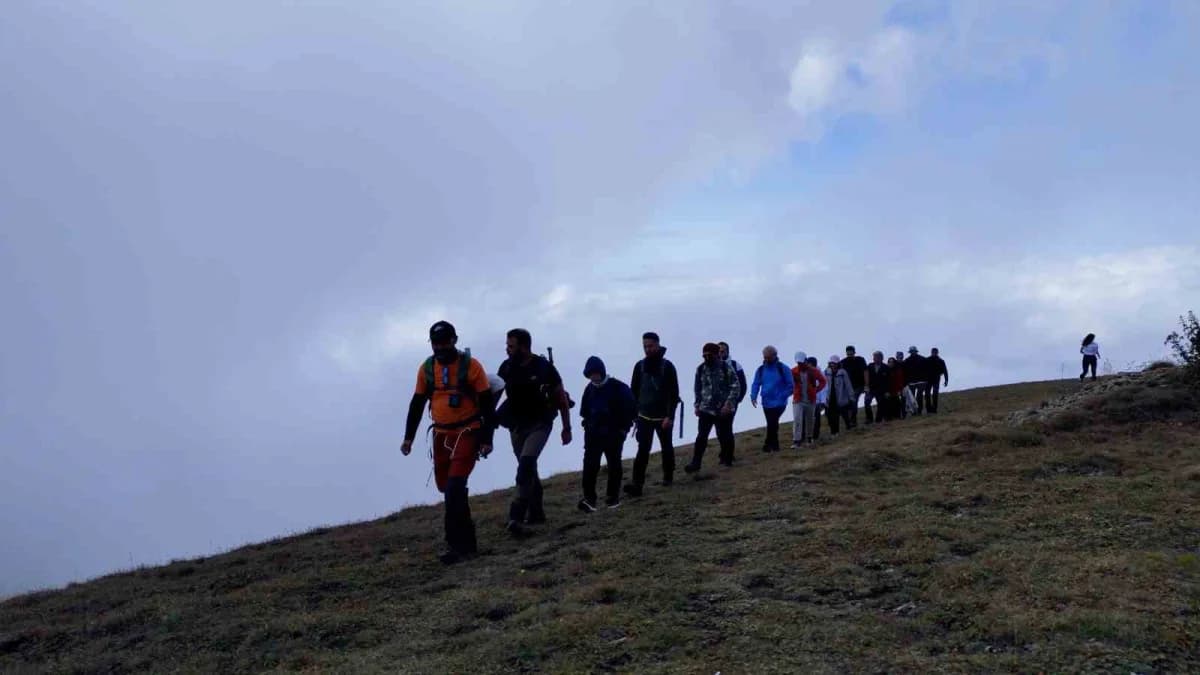 Gümüşhane Dağcılık, Doğa Sporları, Gençlik ve Spor Kulübü Derneği (GÜDAK) tarafından düzenlenen geleneksel Doğa yürüyüşü