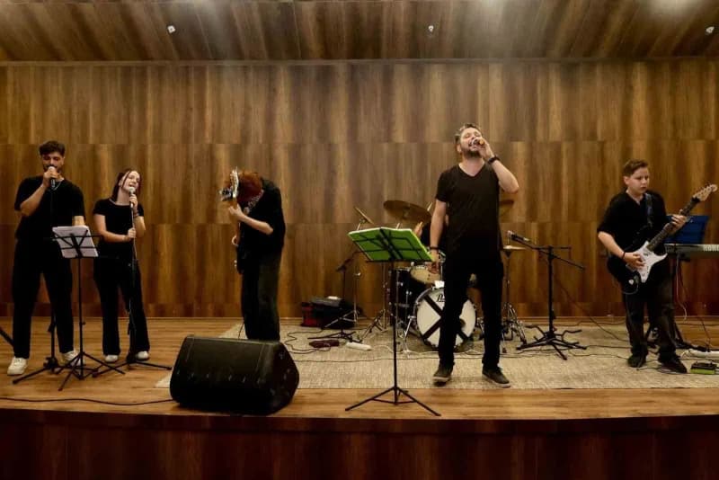 Halime Hatun Kız Öğrenci Yurdu’nda yeni öğrencilere müzikli karşılama