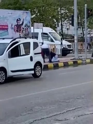 Hatay Erzin'de husumetlisini sokak ortasında silahla vuran şahsın yakalanma anı