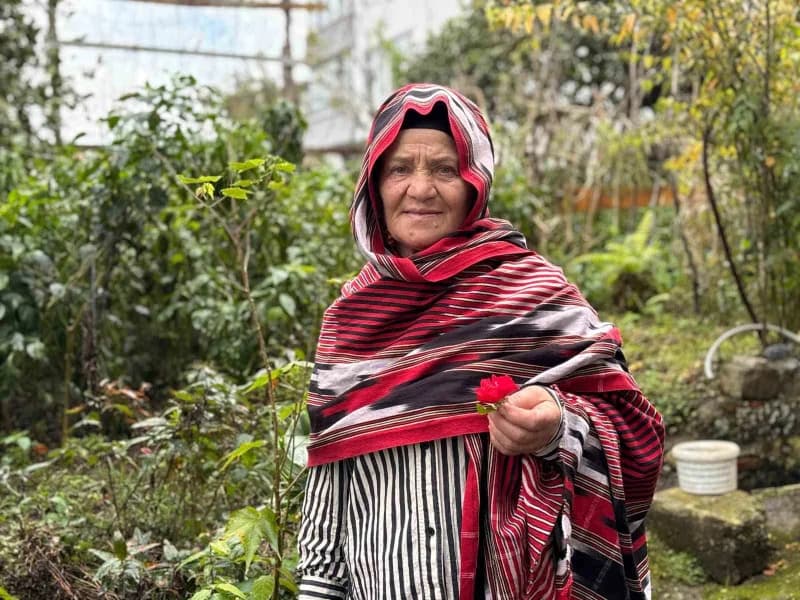 Hatice Akbaş, Mısır ziyaretinin ardından Sürmene'ye döndü