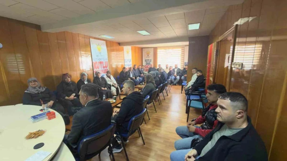 Hisarcık AK Parti’de İlçe Danışma Toplantısı gerçekleştirildi