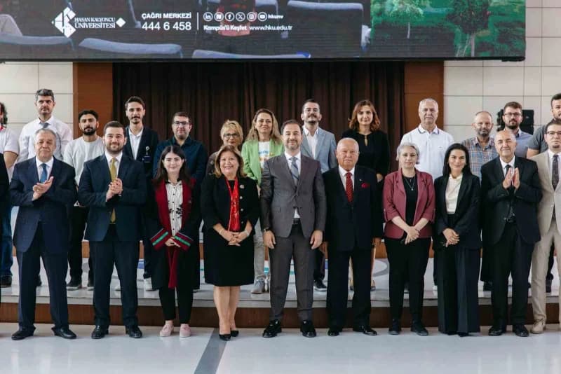 Hasan Kalyoncu Üniversitesi'nde (HKÜ) bin 450 yeni öğrenci, Oryantasyon'26 ile Üniversite Hayatına ‘merhaba' dedi.