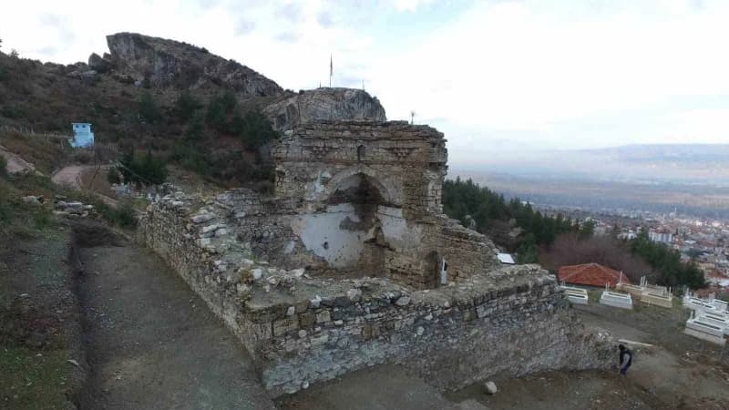 Honaz Belediyesi Eylül Ayı Olağanüstü Meclis Toplantısı’nda Sultan Murat Camii’nin kazı, restorasyon ve konservasyon çal