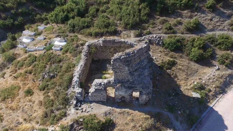 Honaz Belediyesi Eylül Ayı Olağanüstü Meclis Toplantısı’nda Sultan Murat Camii’nin kazı, restorasyon ve konservasyon çal