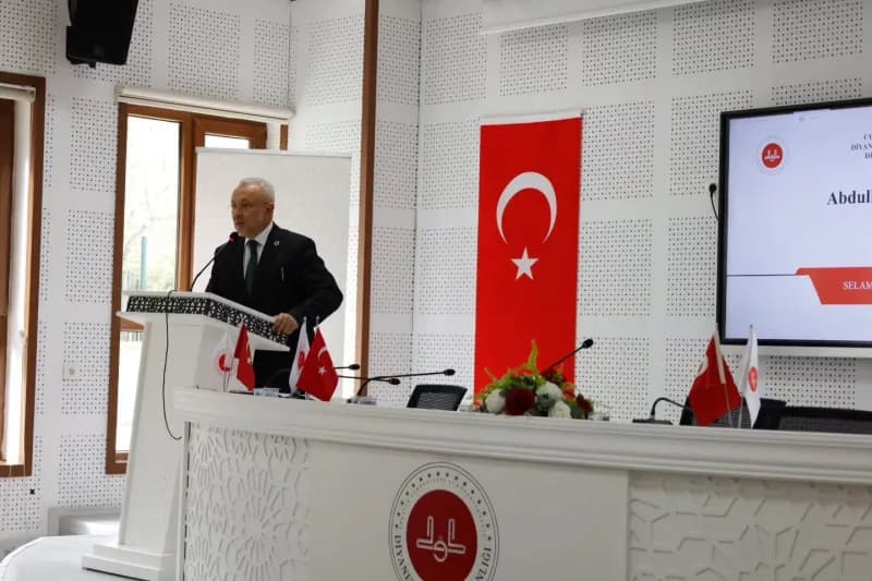 Denizli’de “İdeal Din Görevlisi Nasıl Olmalı?” konferansı düzenlendi
