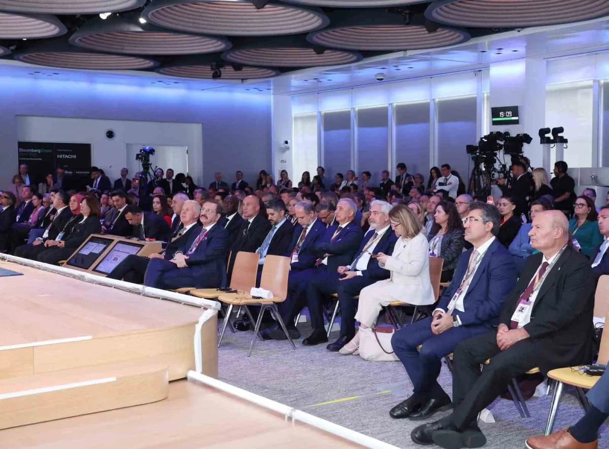 Ankara Ticaret Odası (ATO) Başkanı Gürsel Baran, "Tüm dünyayı etkileyen İklim Değişikliği konusu İş Dünyası açısından he