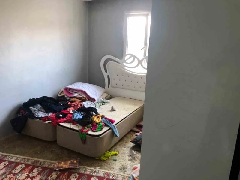 Sosyal belediyecilik anlayışıyla ihtiyaç sahibi ailelerin yanında olmaya devam eden İnegöl Belediyesi, bir ailenin daha