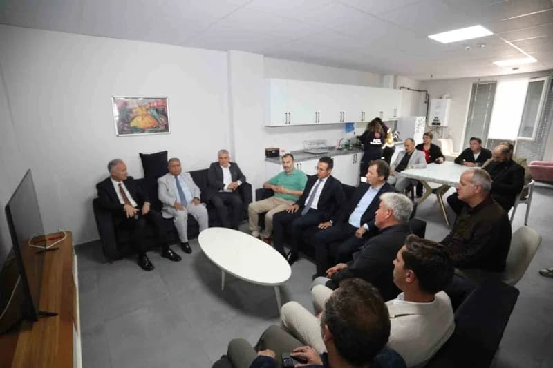 İnegöl’de devlet, Belediye ve hayırsever iş birliğinde başlatılan Aile Sağlığı Merkezleri yapım çalışmalarıyla mahallele