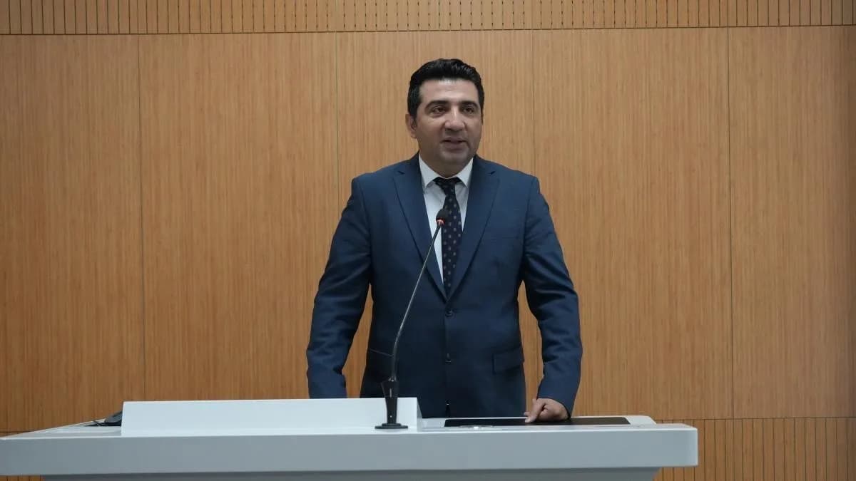 İnönü Üniversitesi'nde akademisyenlere dijital podyum eğitimi