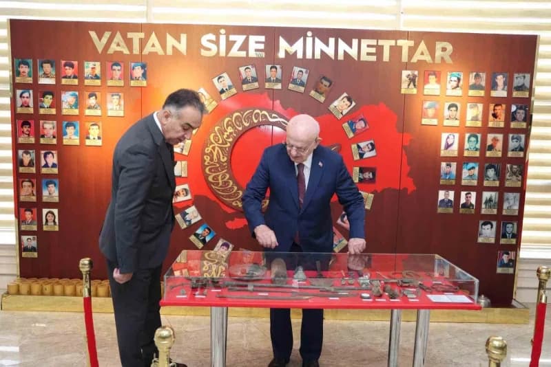 Türkiye Büyük Millet Meclisi’nin 27. Başkanı İsmail Kahraman, Eğitim hayatının bir bölümünü geçirdiği Karabük Demir Çeli