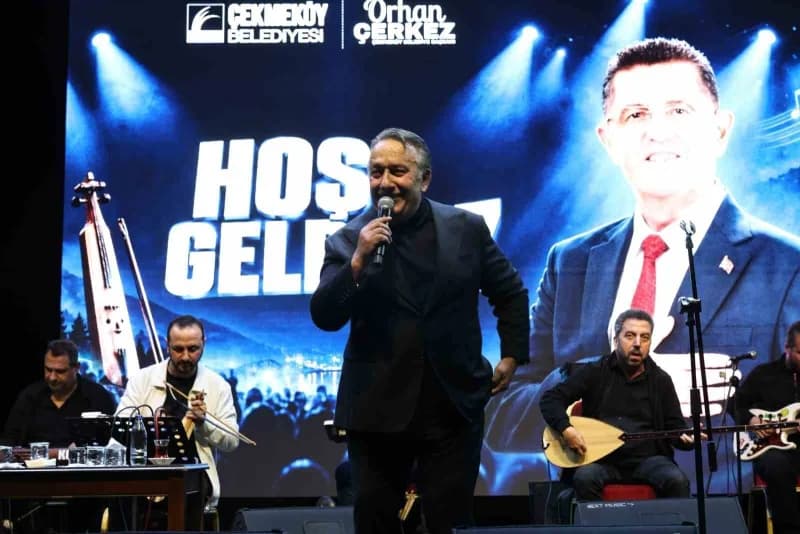 Karadeniz müziğinin sevilen sanatçısı İsmail Türüt, Çekmeköy’de sahne aldı.
