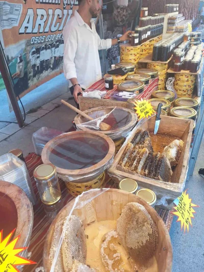 İstanbul'da Diyarbakır Yöresel Ürünler ve Ciğer Festivali düzenlendi.