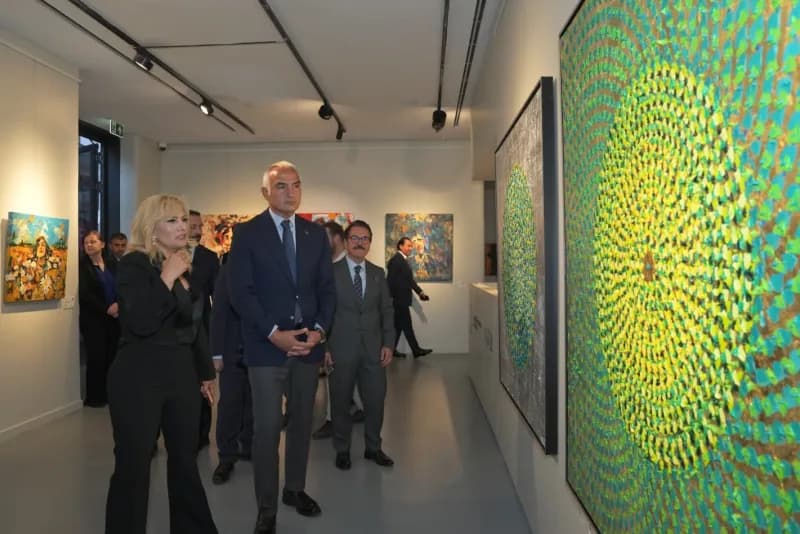 Kültür ve Turizm Bakanı Mehmet Nuri Ersoy, Atatürk Kültür Merkezi'nde İstanbul Kültür Yolu Festivali’nin açılışında yapt