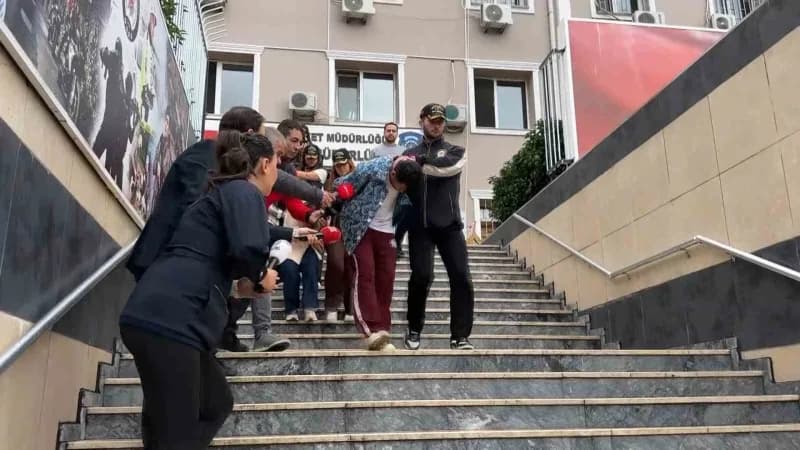 İstanbul'da sahte senet düzenleyerek icra takibi yapan şüphelilerin gözaltı operasyonu