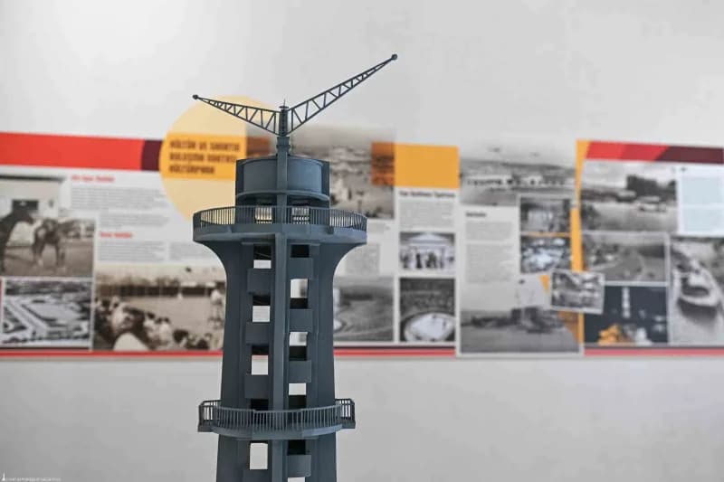 Nâzım Hikmet’in yaşamını ve sanatını ele alan "ROMANTİKA / Bir Ömrün Seyrüseferi", Kültürpark’ın 90 yıllık tarihini anla