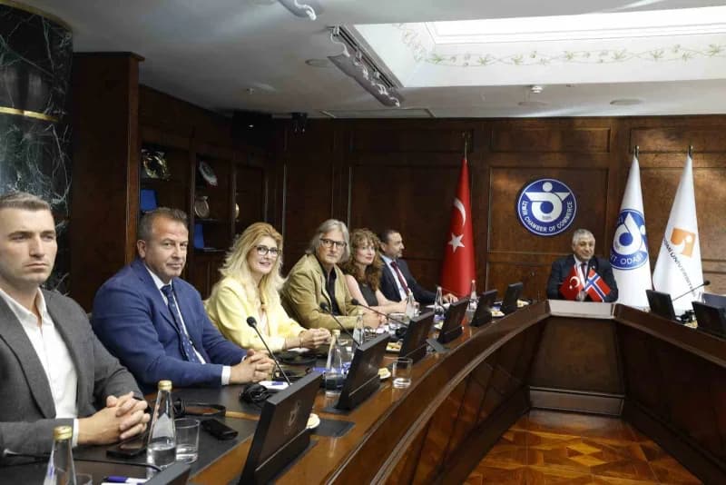 İzmir Ticaret Odası, Norveç Doğu Ticaret ve Sanayi Odası heyetini ağırladı.