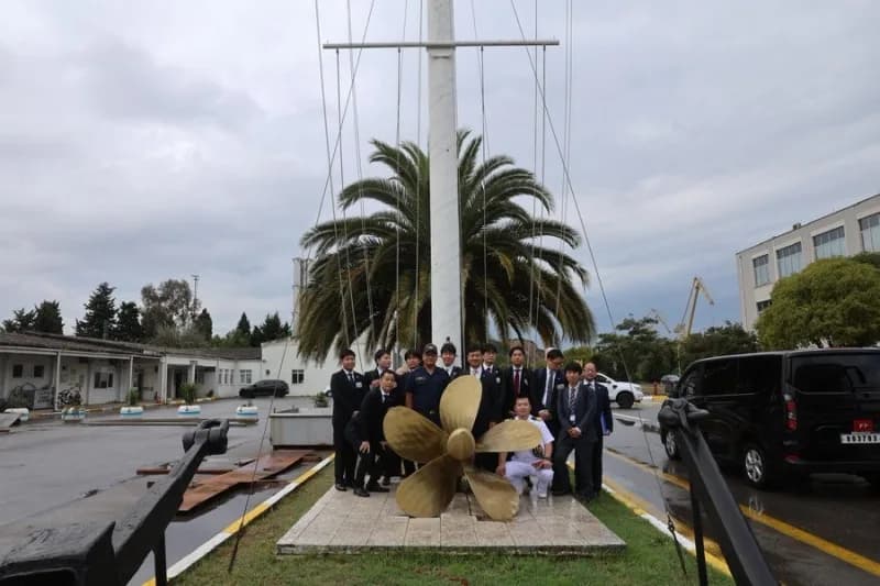 Japonya Parlamentosu milletvekilleri ile Japon Savunma sanayisi firmalarının temsilcilerinden oluşan heyet, İstanbul Ter