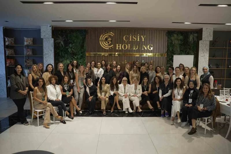 Sanayici kadınlar, Zenderlioğlu’nun üretim yolculuğuna tanıklık etti