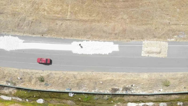 Türkoğlu ilçesinde Gavur Gölü havzasının sular altında kalması nedeniyle buğday yerine ekimi yapılan ak darı ürünün de h