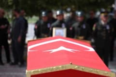 Elazığ’da Uzman Çavuş Coşkun Sevim için düzenlenen cenaze töreninden bir kare
