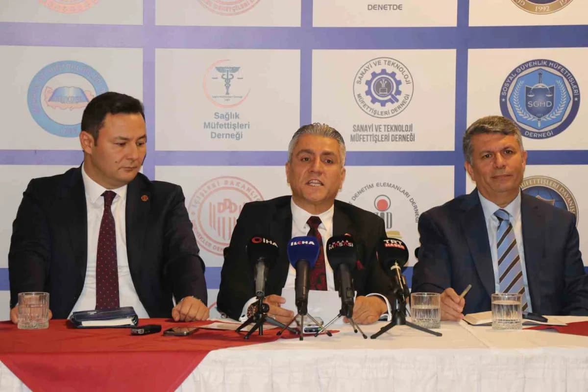 Kamu Denetim Dernekleri Platformu Sözcüsü Talha Demirtaş, "Türkiye'de Kamu yönetiminin etkinliği, Kamu kaynaklarının kor