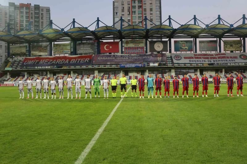 TFF 3. Lig 1. Grup üçüncü haftasında Karabük İdman Yurdu, evinde karşılaştığı Karadeniz Ereğli 1980 Spor Kulübü ile 0-0