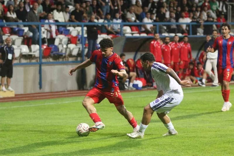 TFF 3. Lig 1. Grup üçüncü haftasında Karabük İdman Yurdu, evinde karşılaştığı Karadeniz Ereğli 1980 Spor Kulübü ile 0-0