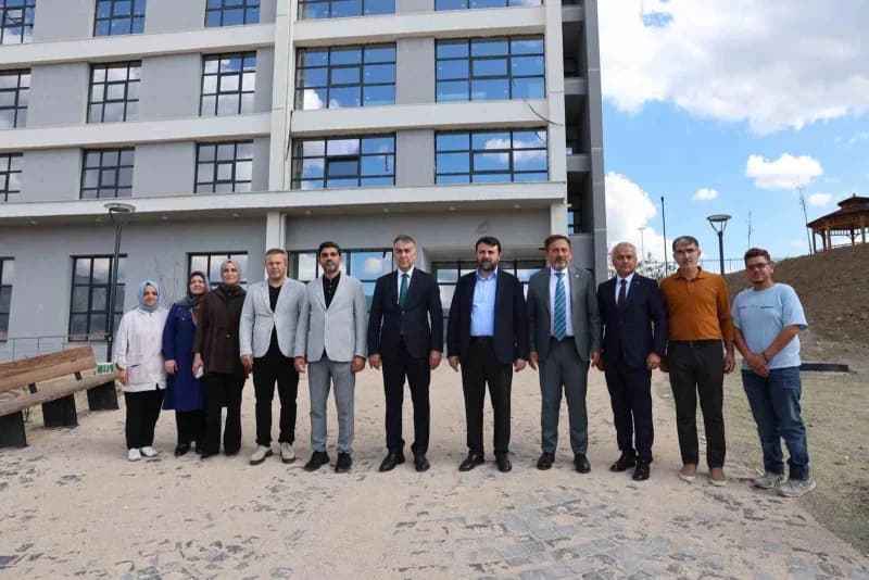 Karabük Valisi Oktay Çağatay, 2026-2027 Akademik Yılı öncesinde Gençlik ve Spor Bakanlığına bağlı Öğrenci yurtlarında yü
