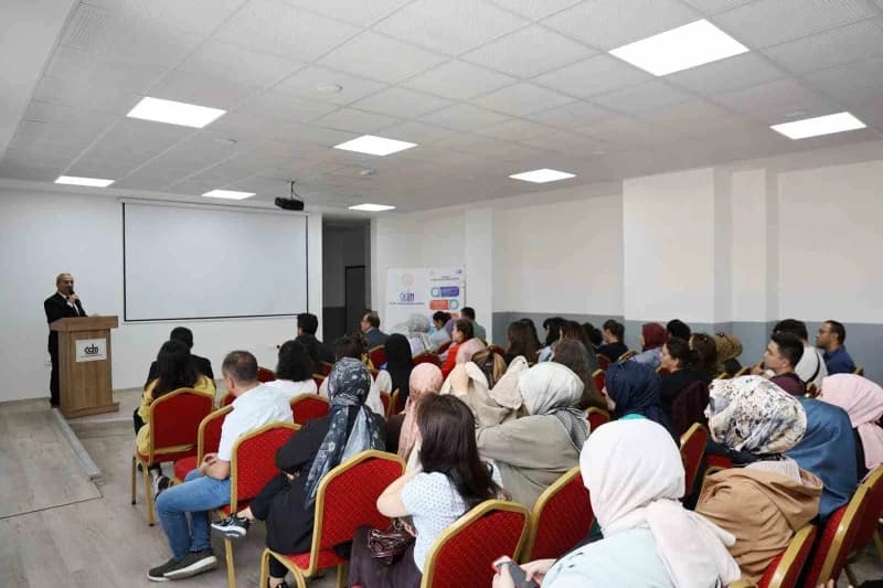 2026-2027 Eğitim-öğretim Yılı Sene Başı Rehber Öğretmenler Toplantısı, İl Millî Eğitim Müdürü Nevzat Akbaş başkanlığında