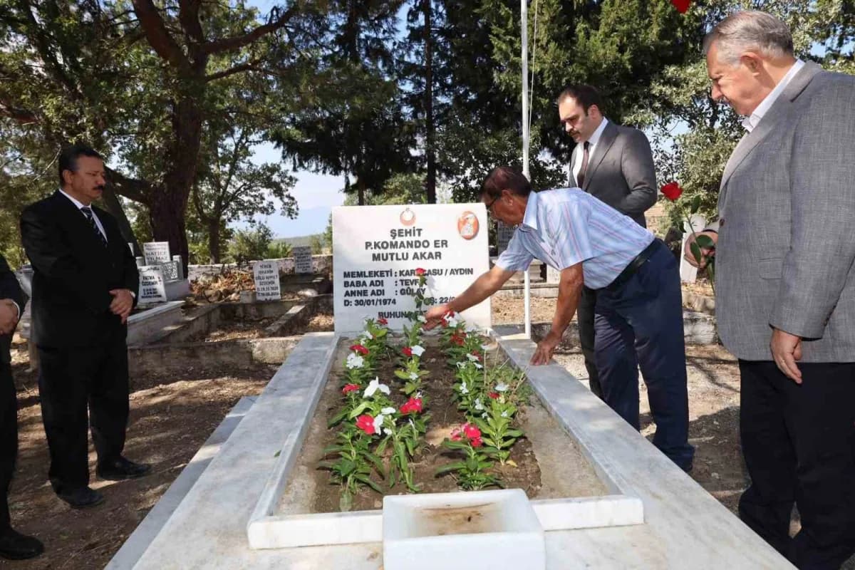AYDIN'ın Karacasu ilçesinde, 22 Eylül 1994 tarihinde vatani görevini yaptığı sırada şehit düşen Piyade Komando Er Mutlu