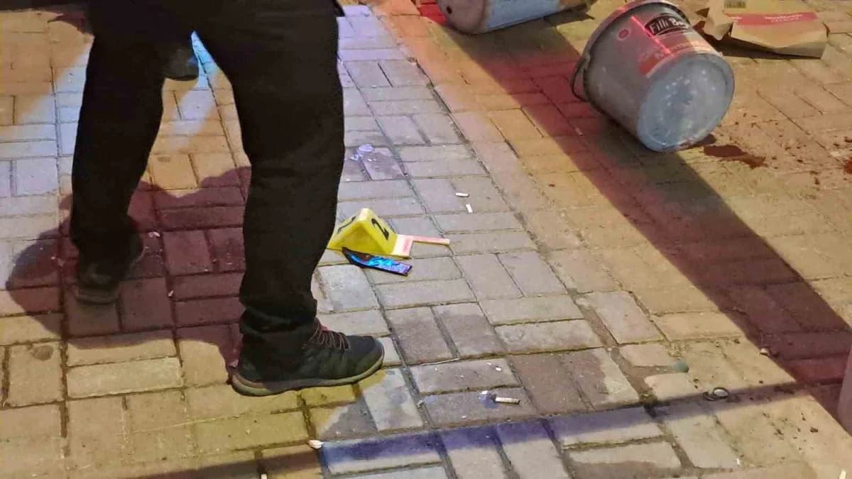 Karaman Kirişçi Mahallesi 41. Sokak’ta bıçaklı kavga sonrası polis ve sağlık ekipleri olay yerinde