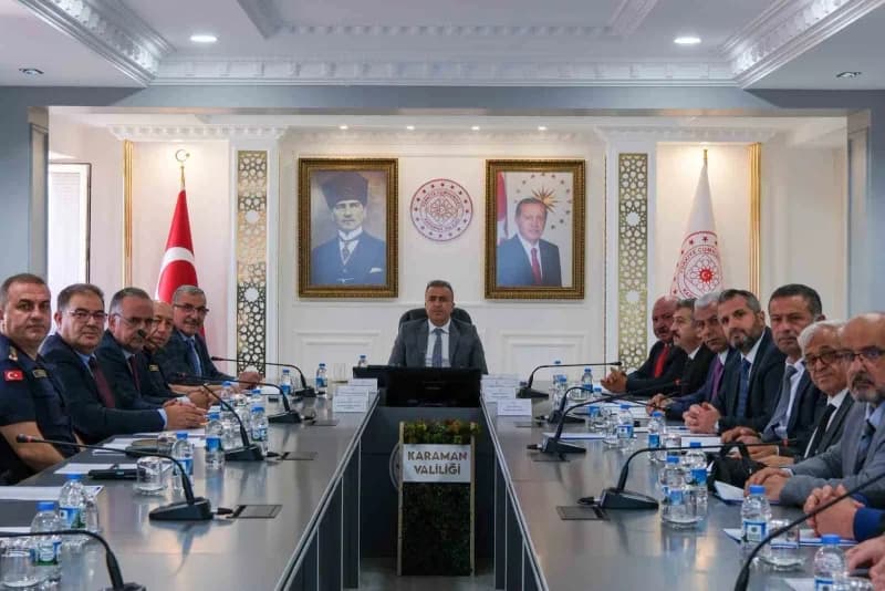 Karaman’da üniversite güvenliği için düzenlenen koordinasyon toplantısından bir kare