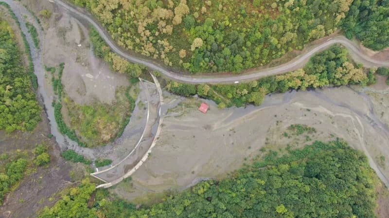 Batı Karadeniz’de 2021 yılında meydana gelen büyük sel felaketinde onlarca binanın hasar gördüğü ve yıkıldığı, 65 kişini