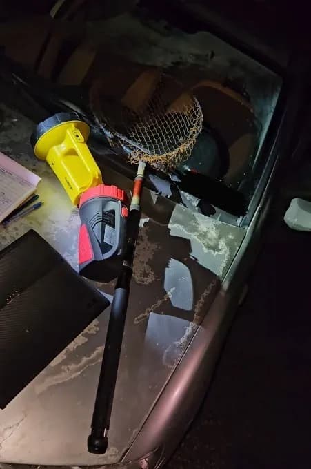 Kastamonu’nun İnebolu ilçesinde elektronik cihazlarla kaçak bıldırcın avlayan 3 kişiye toplamda 622 bin 791 TL cezai işl