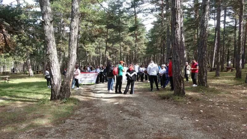 Kastamonu Üniversitesi Doğa, Spor ve Bağımlılıkla Mücadele Kulübü tarafından Şehit Şerife Bacı Tabiat Parkı ile Kadı Dağ