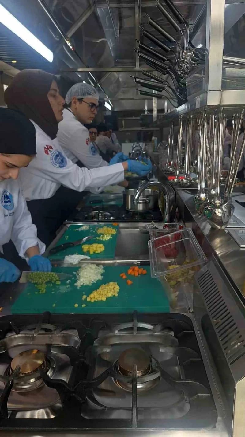 Kayseri Büyükşehir Belediyesi ile Erciyes Üniversitesi arasında imzalanan protokol kapsamında, Gastronomi Bölümü öğrenci