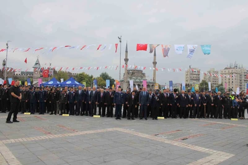 19 Eylül Gaziler Haftası Kayseri'de düzenlenen çeşitli etkinliklerle kutlandı.