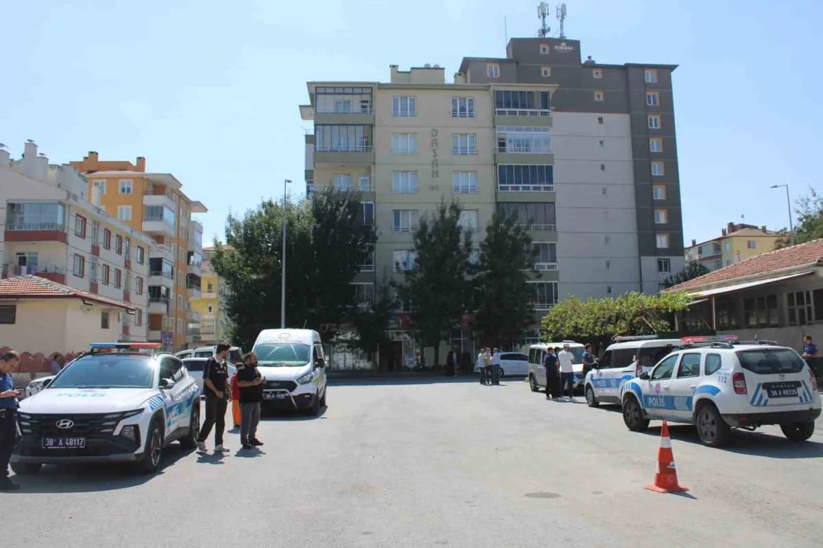 Kayseri’nin Melikgazi ilçesinde kıraathane çalışanı tarafından tüfekle vurularak, ağır yaralanan şahıs hayatını kaybetti