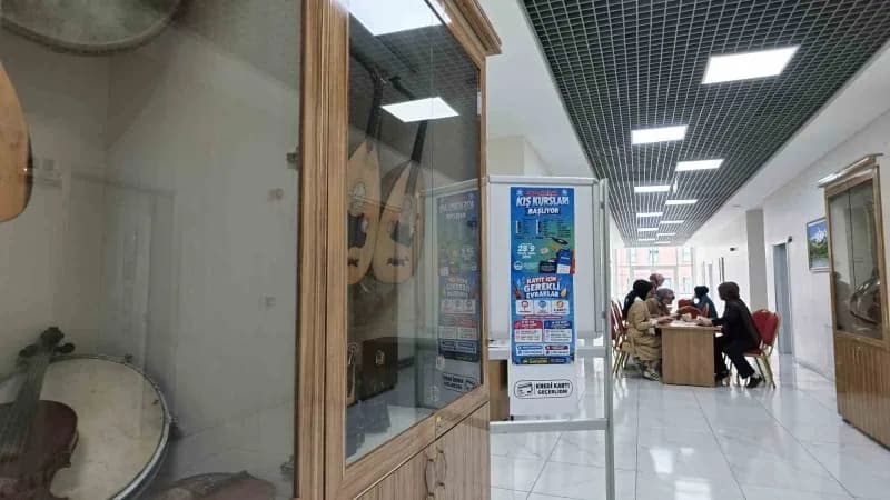 Kayseri Büyükşehir Belediyesi Konservatuvarı tarafından düzenlenecek kış Kursları için kayıtlar başladı.