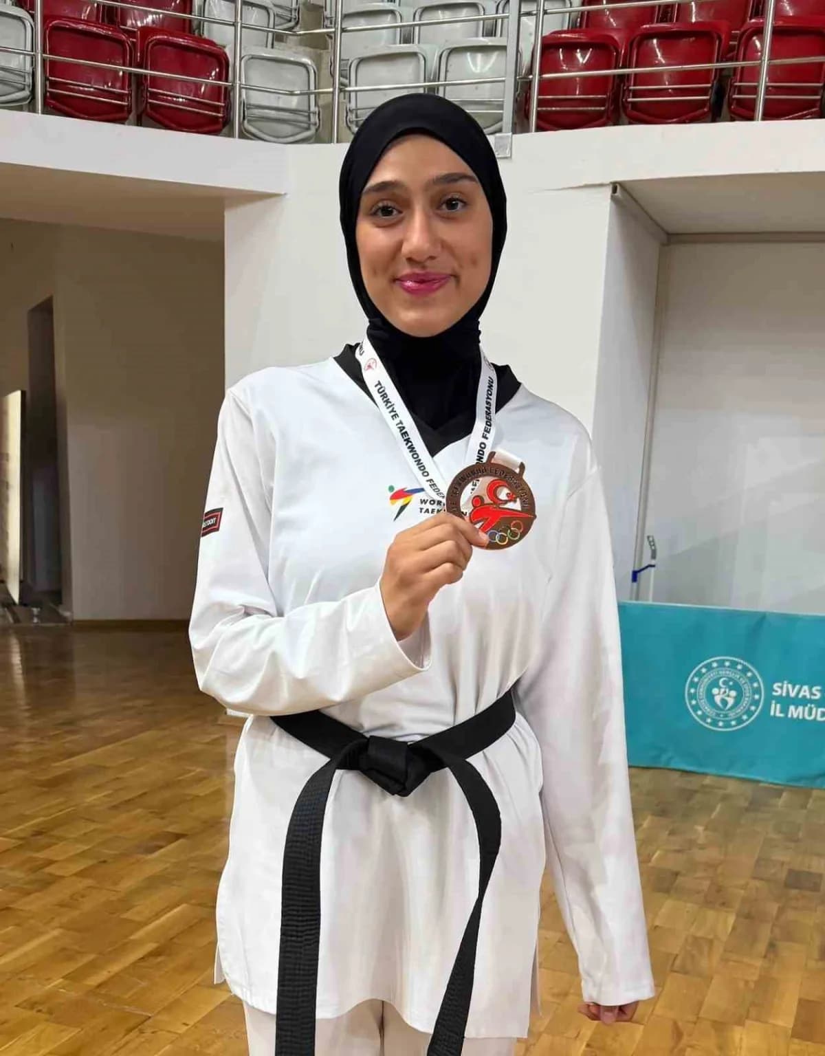 Ümitler Türkiye Şampiyonası’nda Kayserili sporcu Esma Nur Yılmaz, Türkiye 3.'sü oldu.