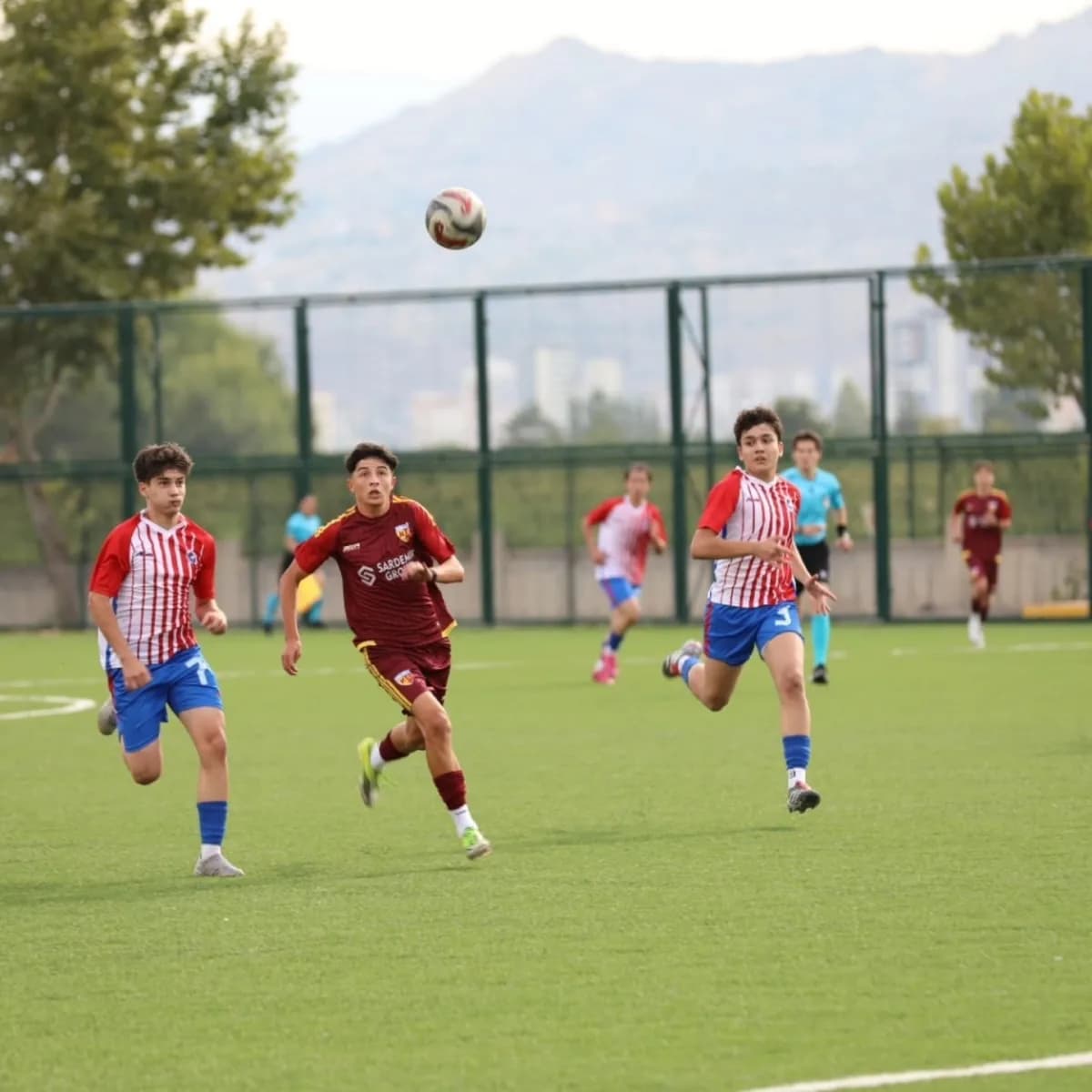 U17 Gelişim Ligi 17. Grup 1. Hafta karşılaşmasında Kayserispor, evinde Kahramanmaraş İstiklalspor’u 10-0 skorla mağlup e