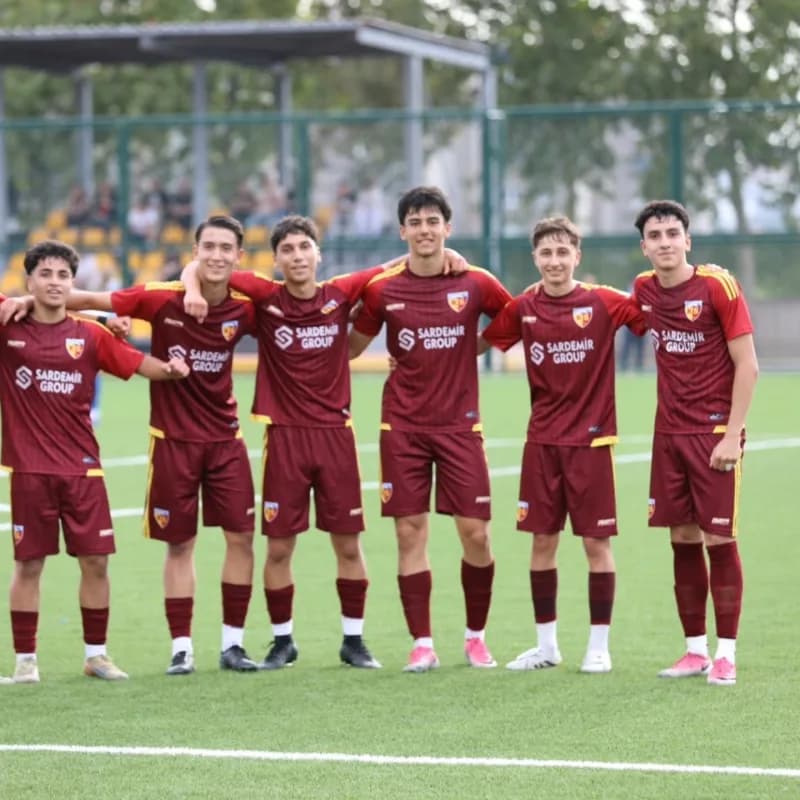 U17 Gelişim Ligi 17. Grup 1. Hafta karşılaşmasında Kayserispor, evinde Kahramanmaraş İstiklalspor’u 10-0 skorla mağlup e