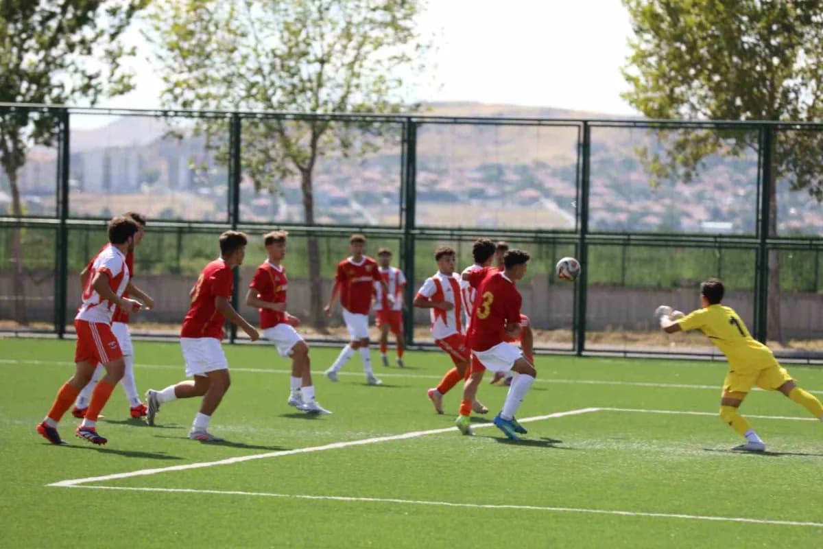 TFF u-19 Gelişim Ligi 13. Grupta mücadele eden Kayserispor ligin 1. Haftasında sahasında oynadığı maçta Adanaspor’u 2-1