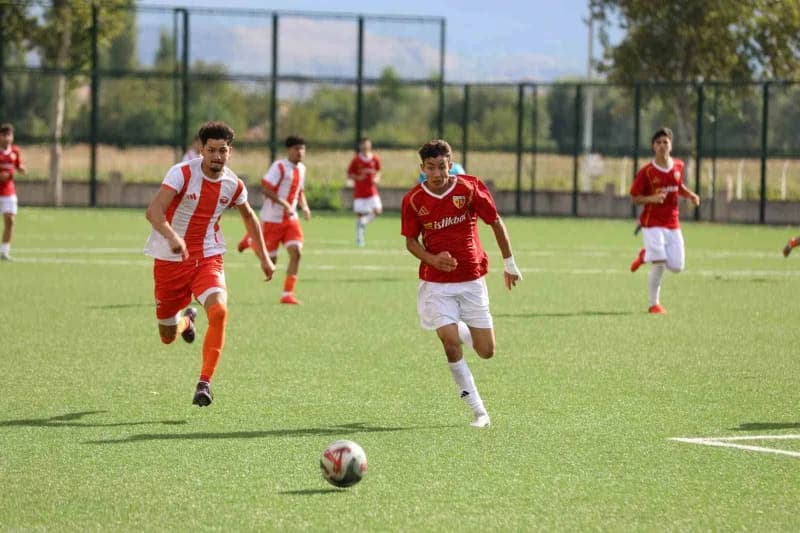 TFF u-19 Gelişim Ligi 13. Grupta mücadele eden Kayserispor ligin 1. Haftasında sahasında oynadığı maçta Adanaspor’u 2-1