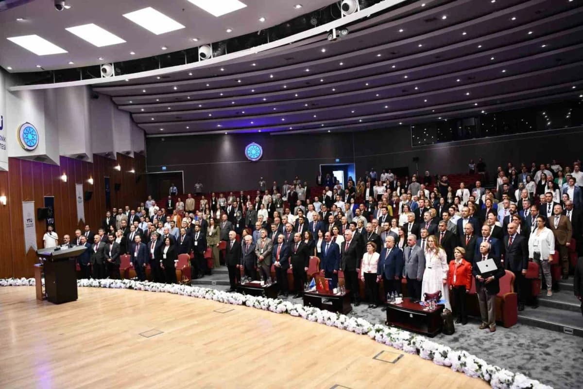 Yükseköğretim Kalite Kurulu (YÖKAK) tarafından Yıldız Teknik Üniversitesinin ev sahipliğinde düzenlenen "Dijital Dönüşüm