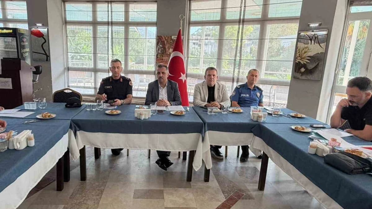 Meydana gelebilecek olası Afet ve acil durumlara yönelik hazırlıkların değerlendirildiği Afet Koordinasyon Toplantısı Ke